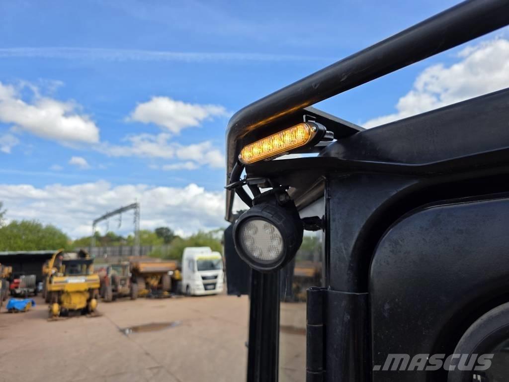 CAT D 5 LGP Kāpurķēžu buldozeri