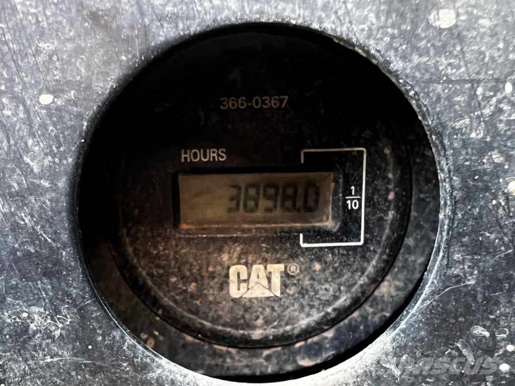 CAT 304 E CR Kāpurķēžu ekskavatori