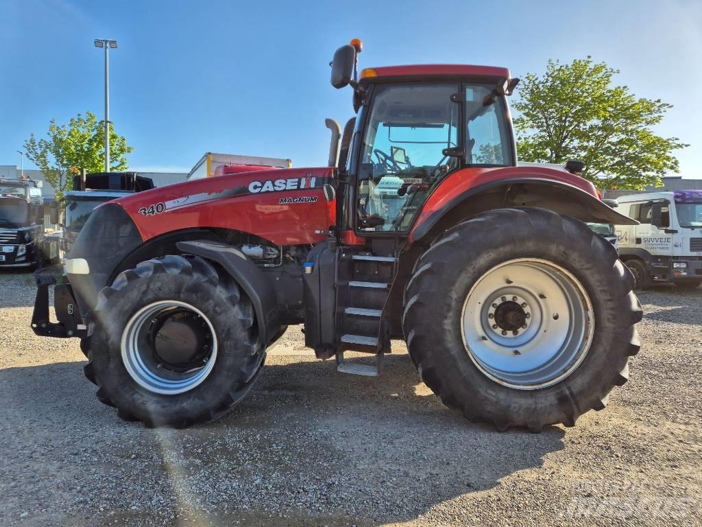 CASE IH Magnum 340 Traktori