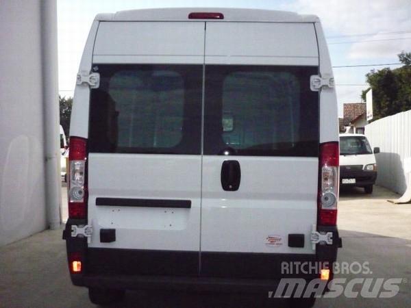 Fiat Ducato Lwbmed Preču pārvadāšanas furgoni