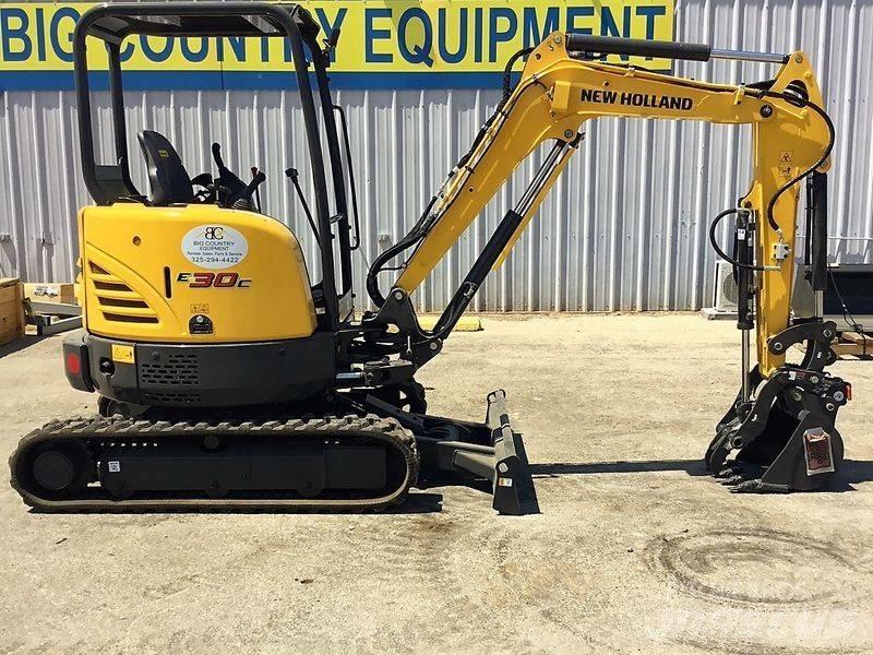 New Holland E30C Mini ekskavatori < 7 t