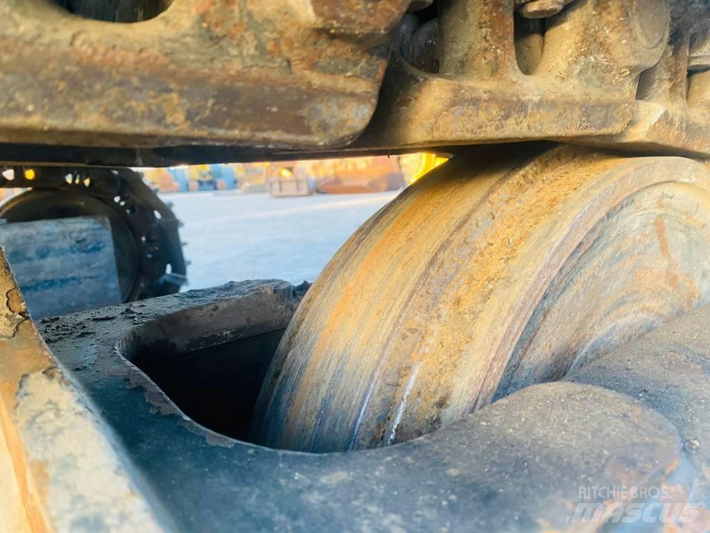 CAT 315 D L Kāpurķēžu ekskavatori