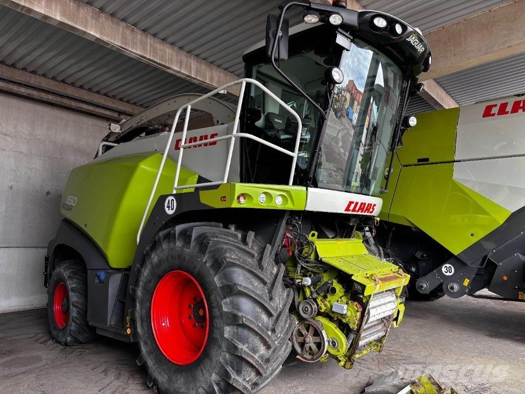CLAAS Jaguar 850 Lopbarības novācēji