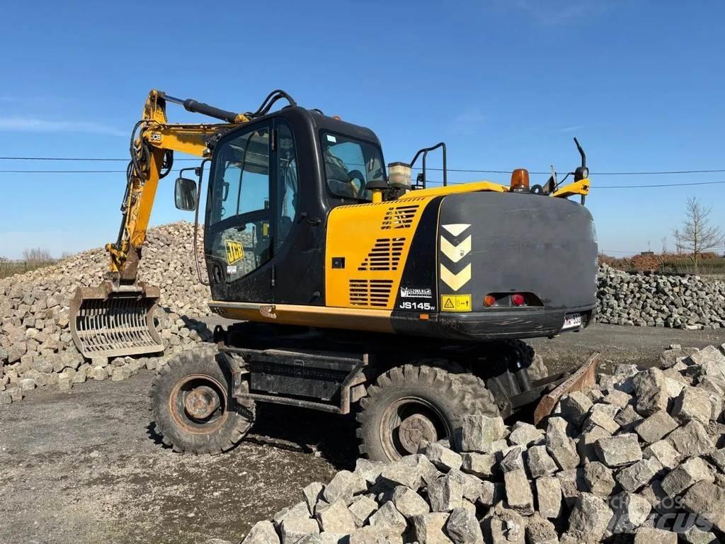 JCB JS145W Ekskavatori uz riteņiem