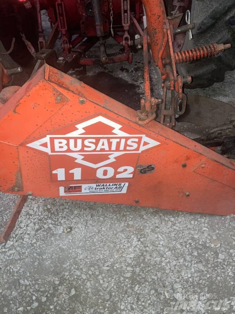 Busatis 1102 Pļaujmašīnas