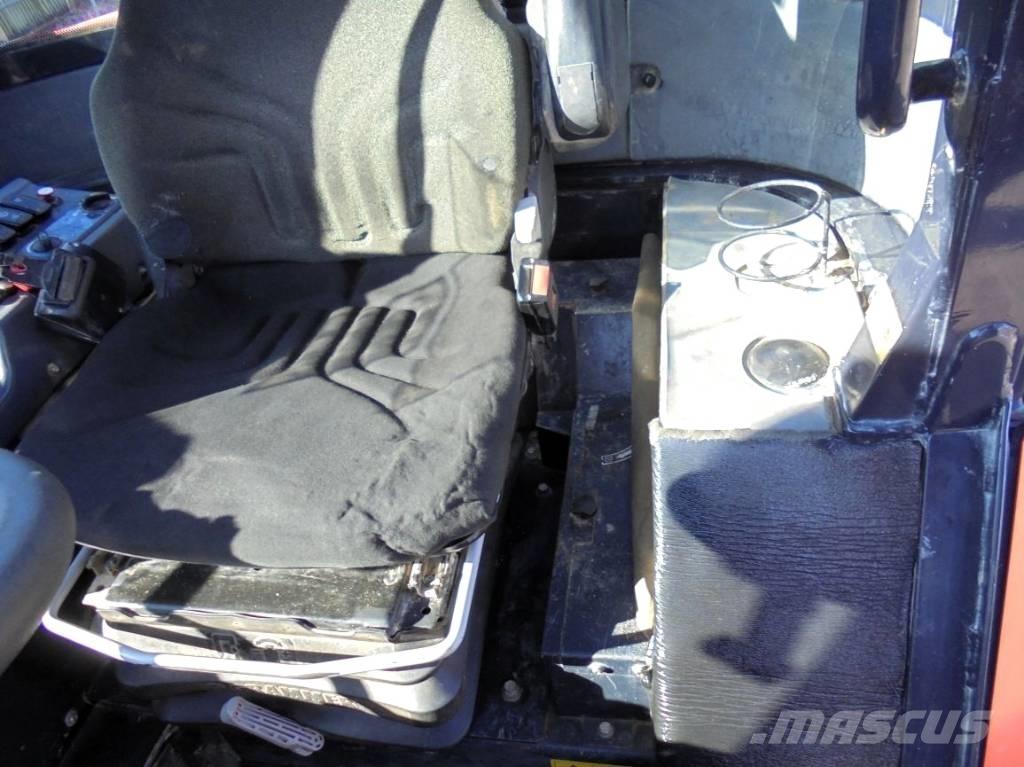 Kubota R 065 Iekrāvēji uz riteņiem