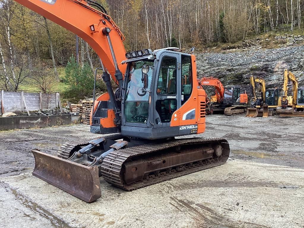 Doosan DX140LCR-5 Kāpurķēžu ekskavatori