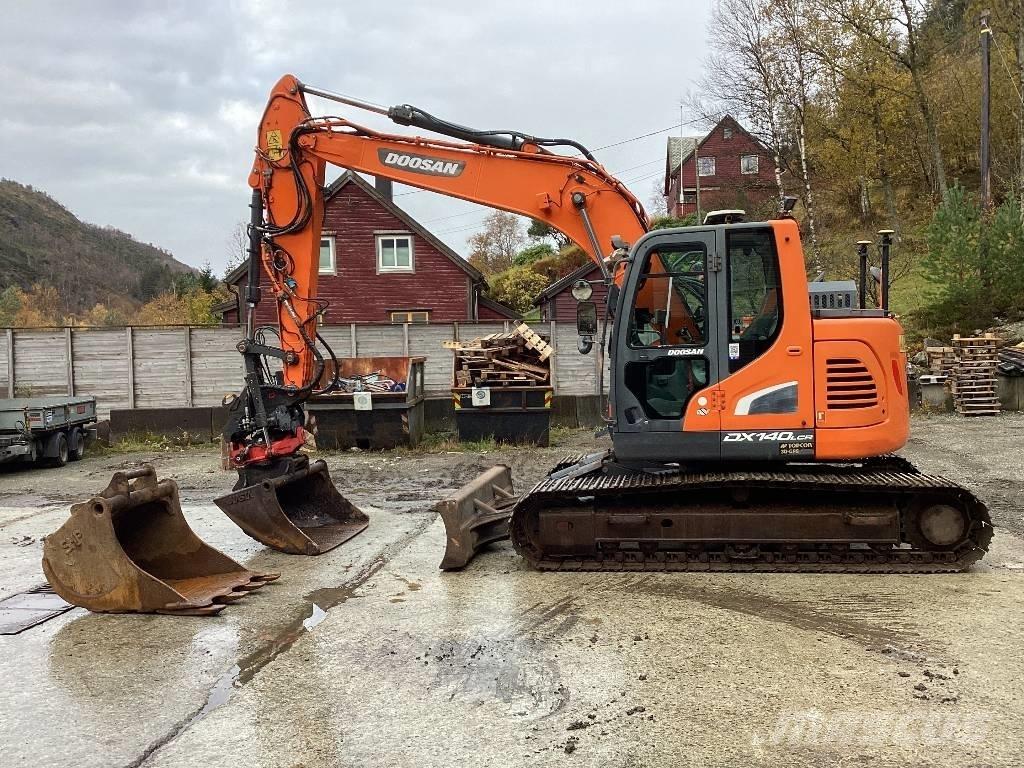 Doosan DX140LCR-5 Kāpurķēžu ekskavatori