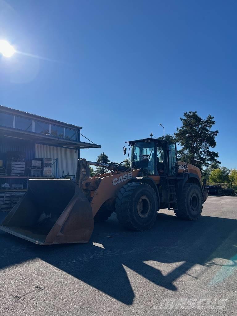 CASE 1021 G Iekrāvēji uz riteņiem