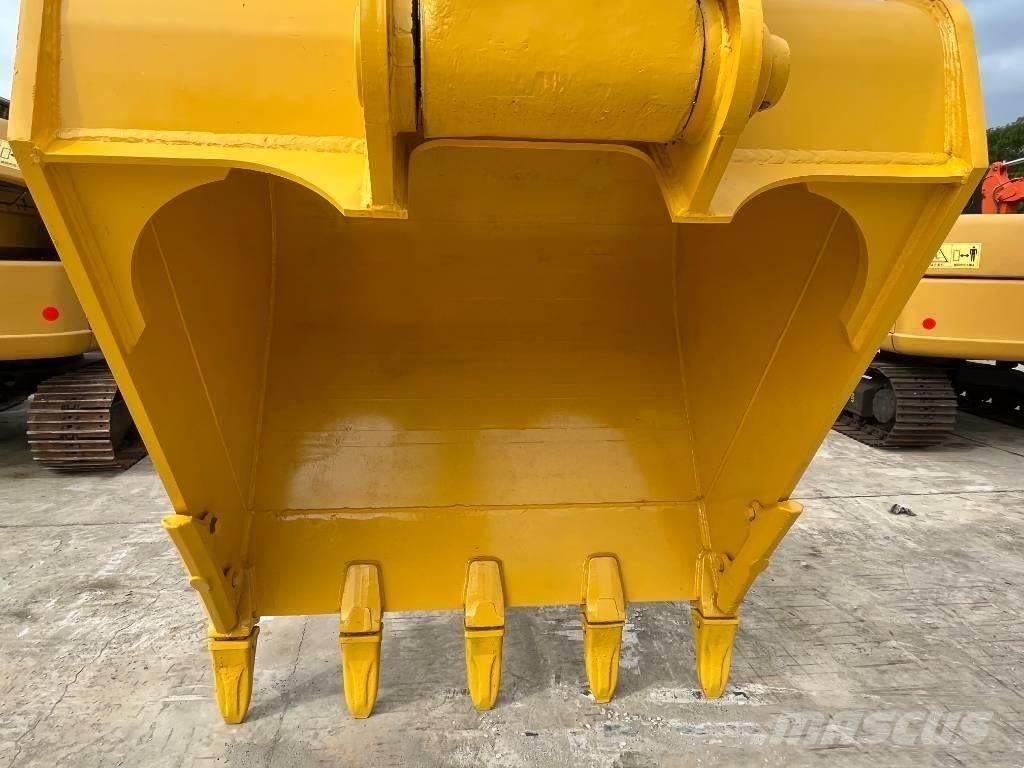 Komatsu pc400-8 Kāpurķēžu ekskavatori