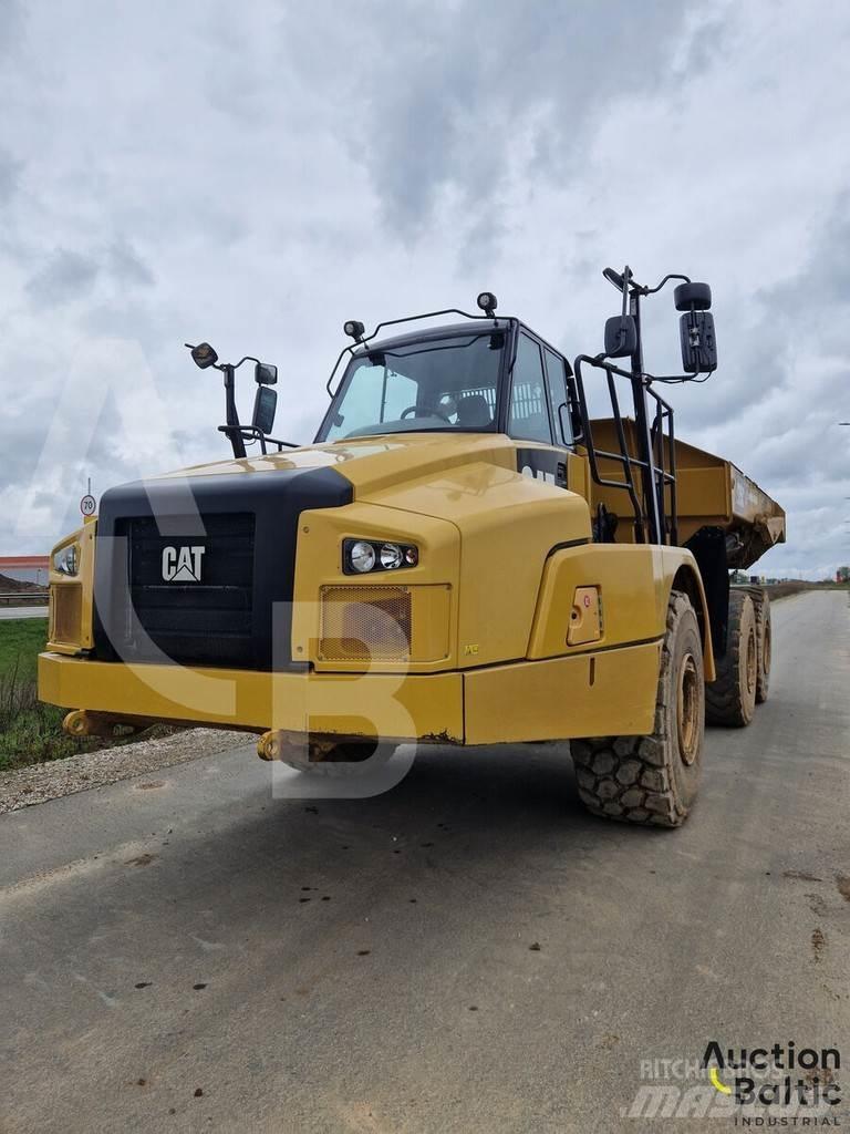 CAT 735C Artikulētie pašizgāzēji