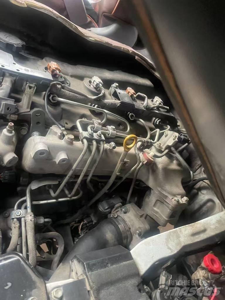 Toyota Hiace Starppilsētu autobusi