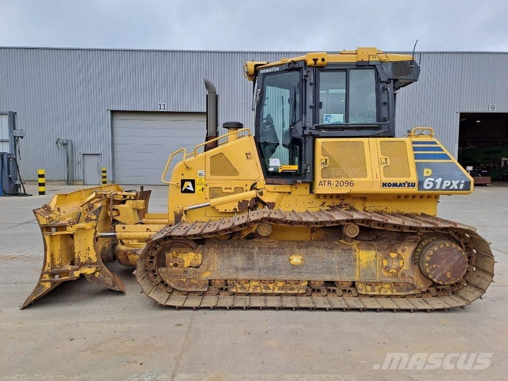Komatsu D61PXI-23 Kāpurķēžu buldozeri