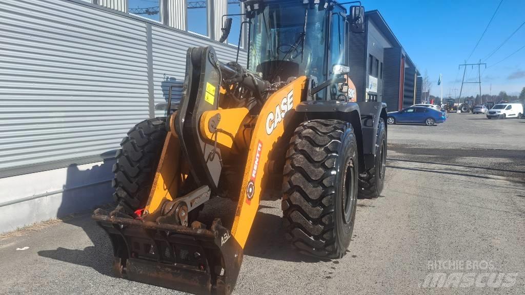CASE 921G Iekrāvēji uz riteņiem