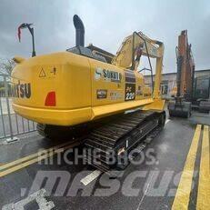Komatsu PC 220 Kāpurķēžu ekskavatori