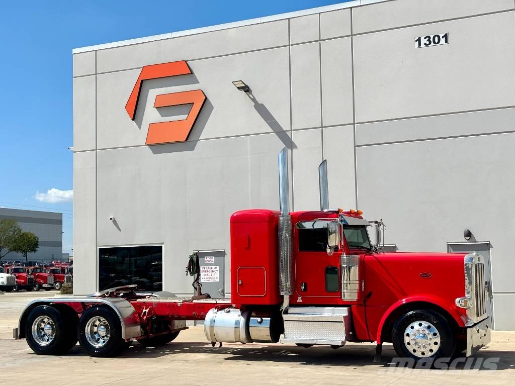 Peterbilt 389 Vilcēji