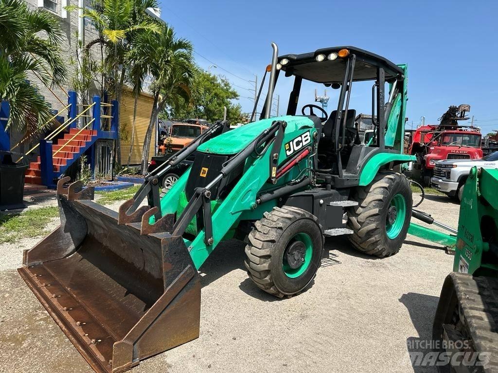 JCB 3 CX Ekskavatori-iekrāvēji