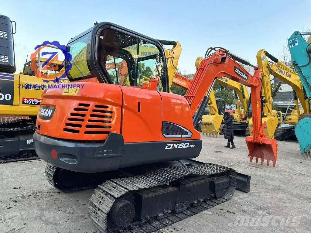 Doosan DX 60 Mini ekskavatori < 7 t