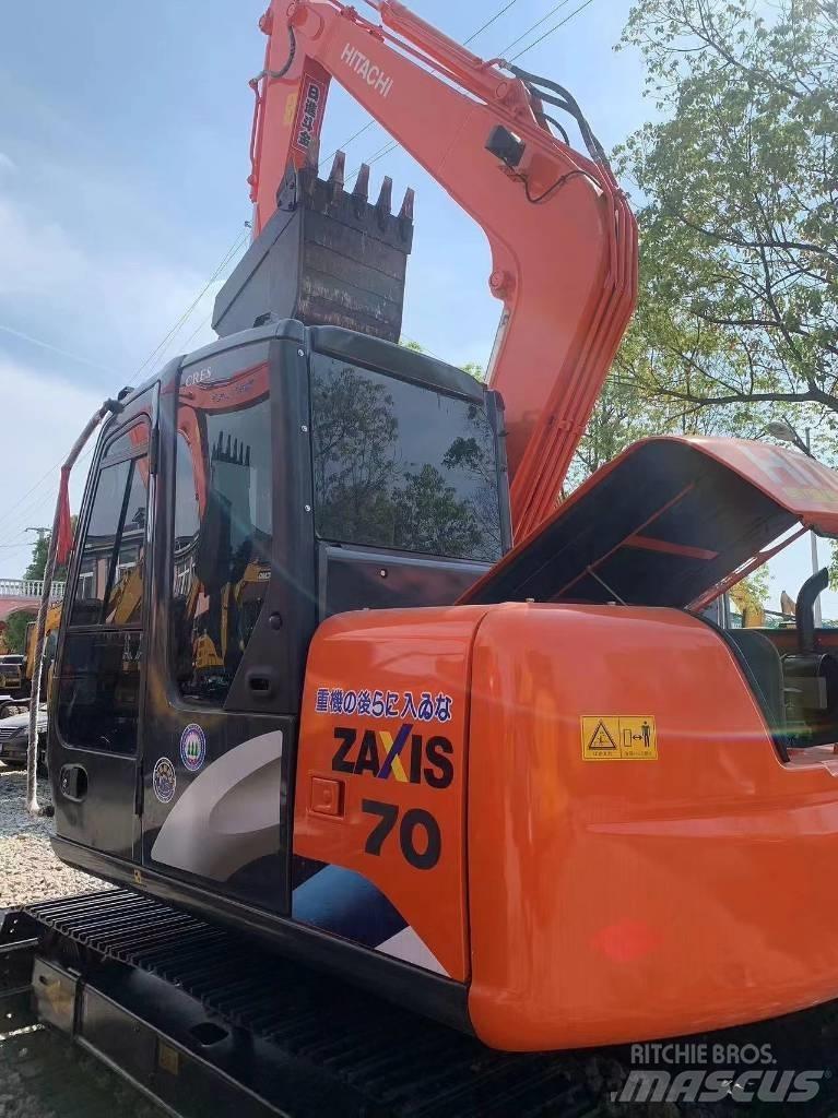 Hitachi ZX70 Mini ekskavatori < 7 t
