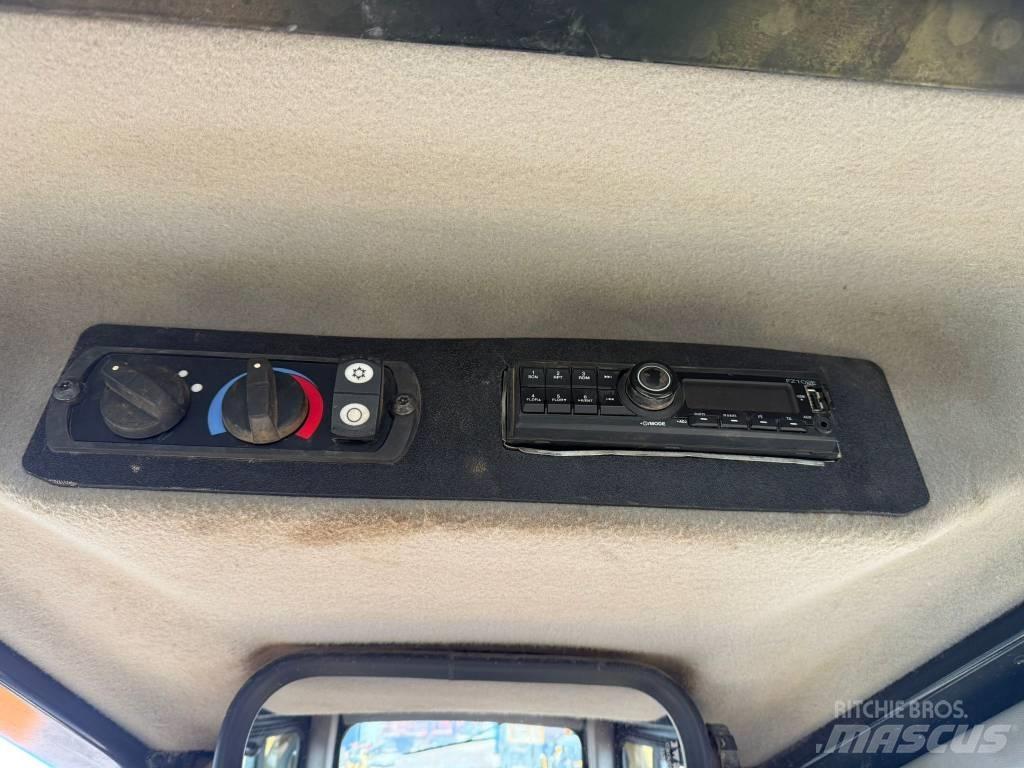 CAT D 6 T LGP Kāpurķēžu buldozeri