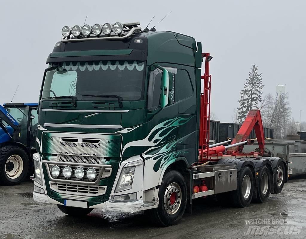 Volvo FH 540 Treileri ar āķi