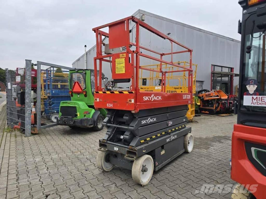 SkyJack SJ 3226 Šķerveida pacēlāji
