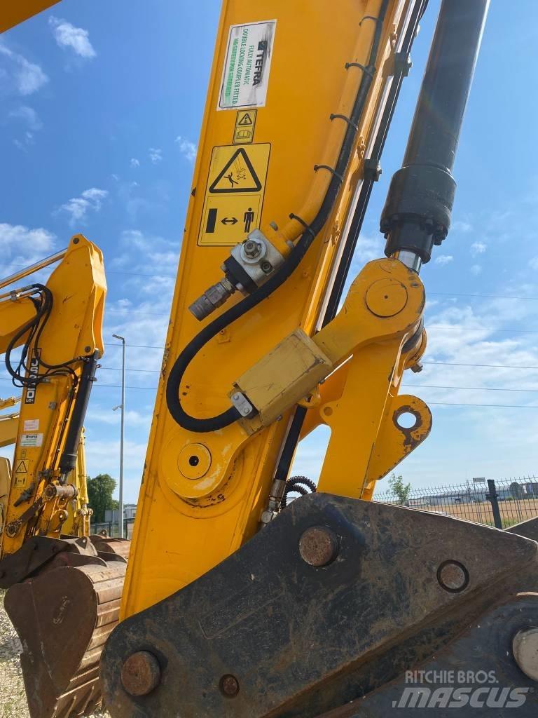 JCB 220 Kāpurķēžu ekskavatori