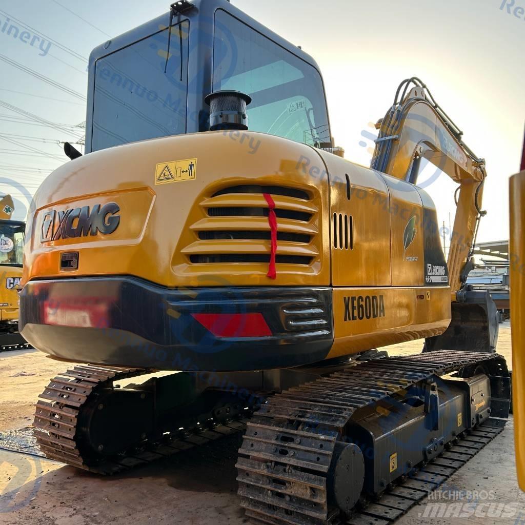 XCMG XE 60 DA Mini ekskavatori < 7 t