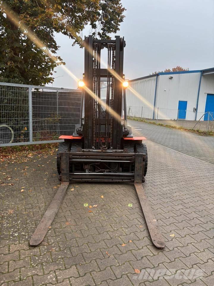 Toyota 7 FD 45 Tehnika ar dīzeļa dzinēju