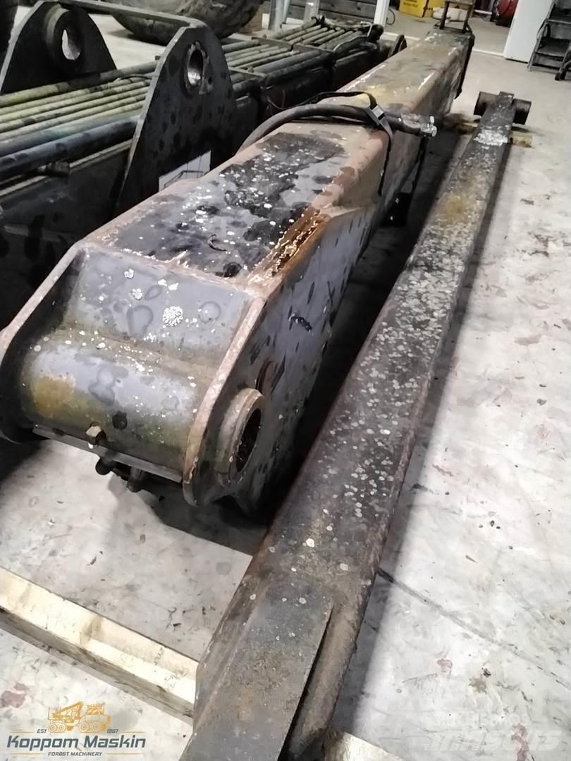 Loglift 200 Mežizstrādes mašīnu krāni