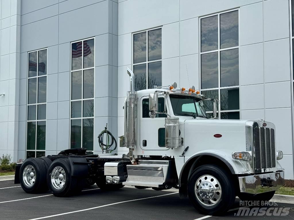 Peterbilt 389 Vilcēji