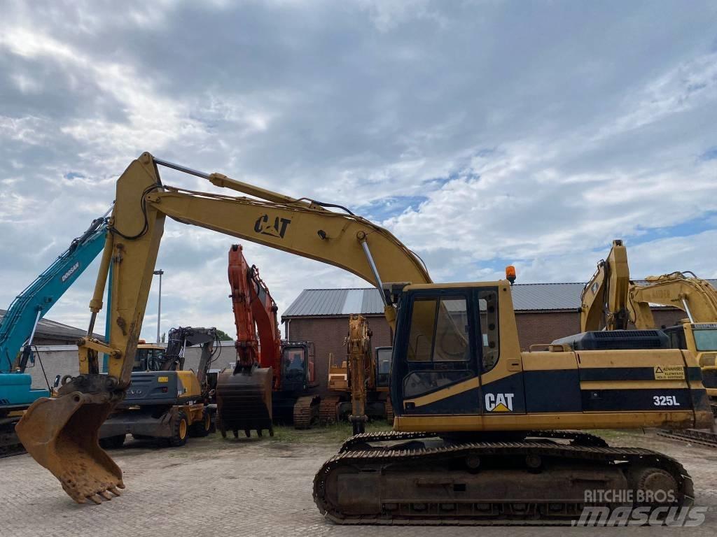 CAT 325 L Kāpurķēžu ekskavatori