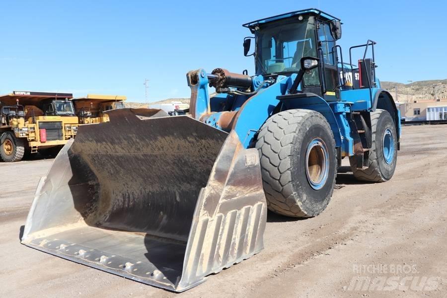 CAT 972 M Iekrāvēji uz riteņiem