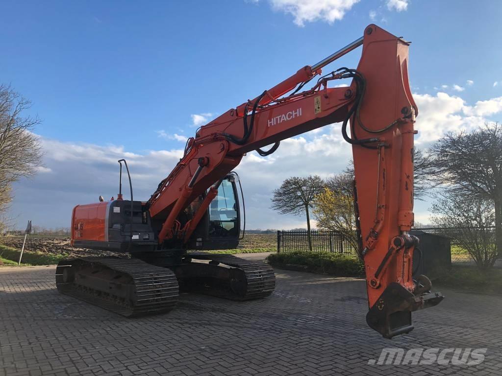 Hitachi ZX 210 LC-3 Kāpurķēžu ekskavatori
