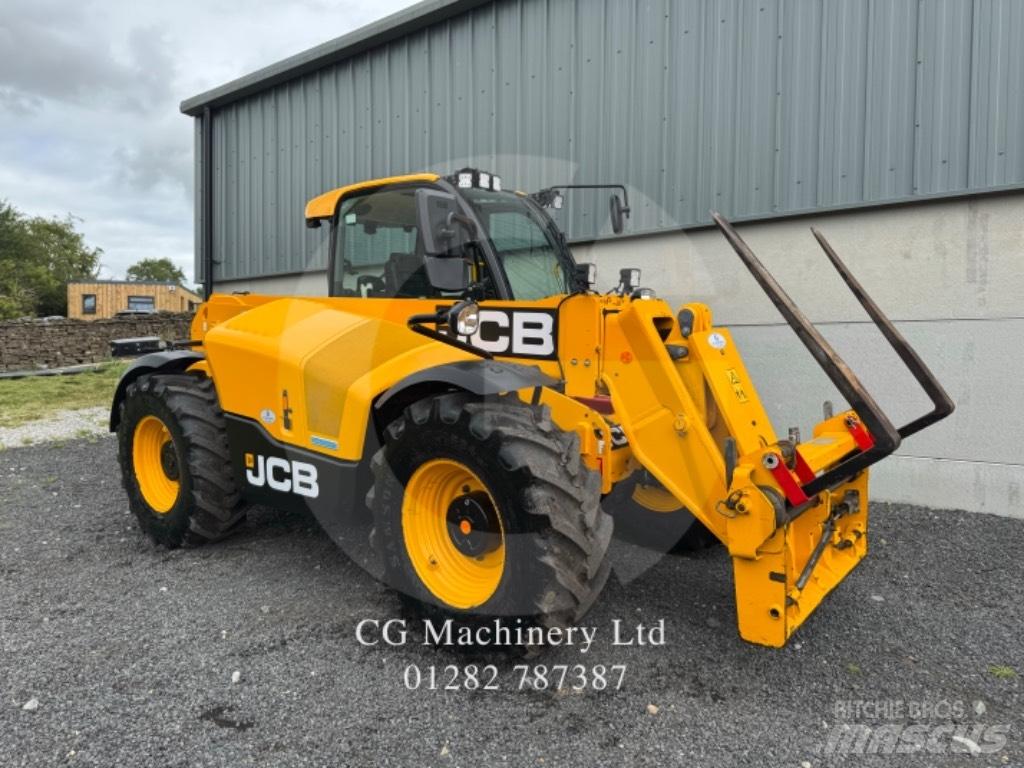 JCB 542-70 Agri XTRA Lauksaimniecības pacēlāji