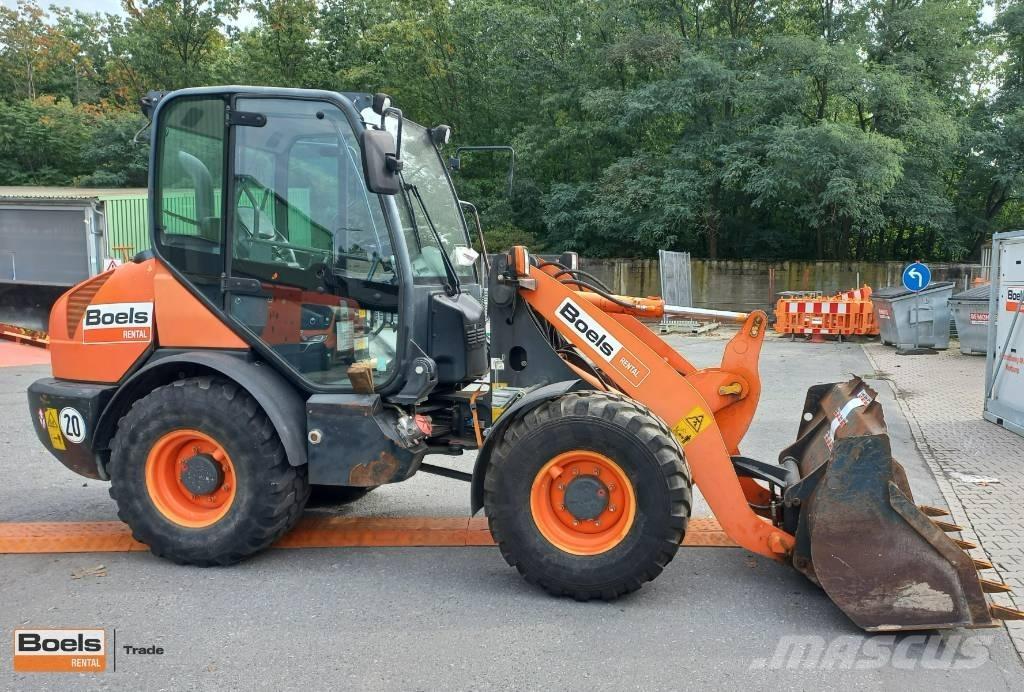 Komatsu WA 70-7 Iekrāvēji uz riteņiem