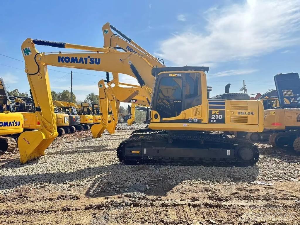 Komatsu PC 210-8 Kāpurķēžu ekskavatori