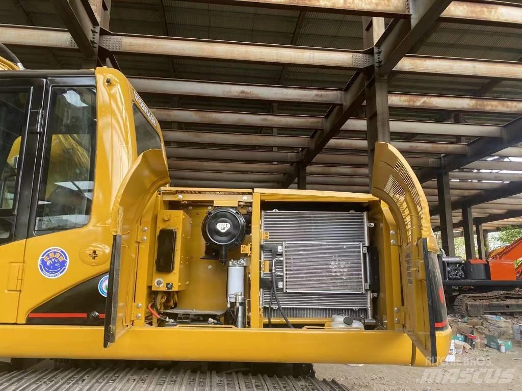 CAT 320 C Kāpurķēžu ekskavatori