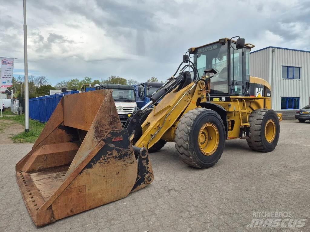 CAT 930G Iekrāvēji uz riteņiem