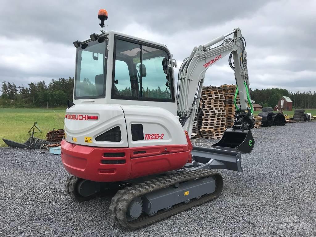 Takeuchi TB235-2 Mini ekskavatori < 7 t