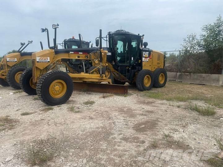 CAT 140 M 2 Greideri