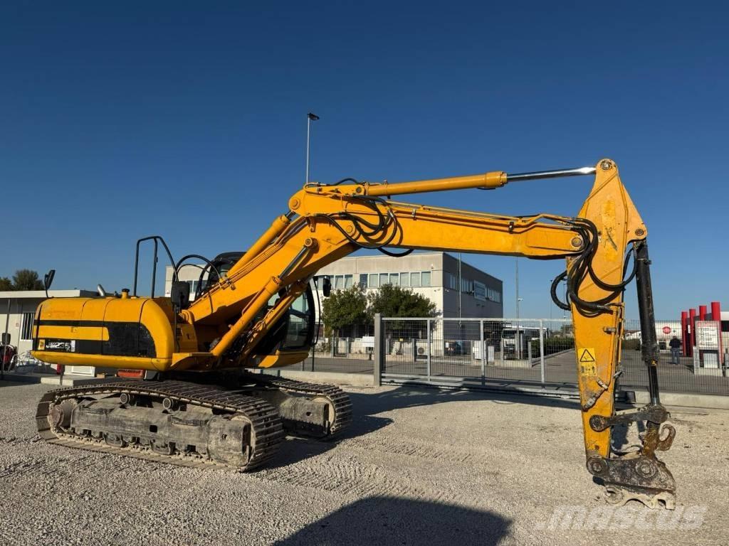 JCB JS 235 Kāpurķēžu ekskavatori