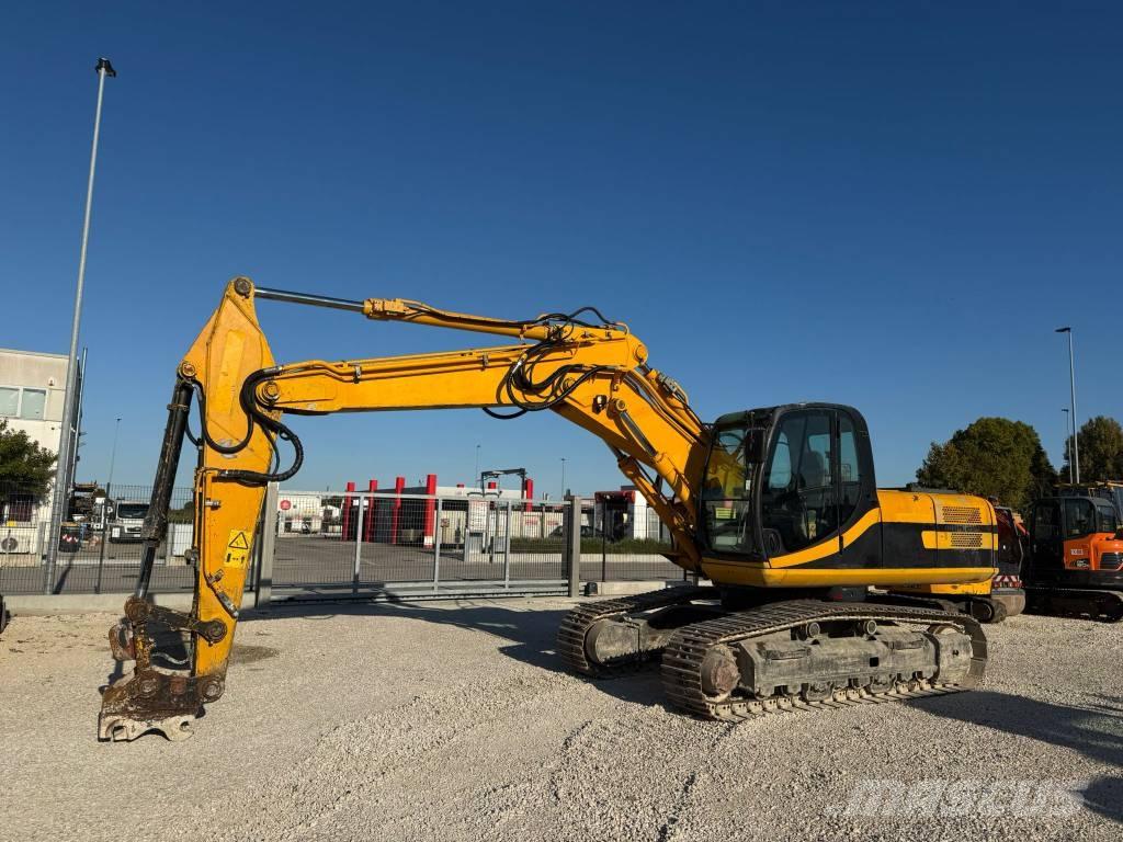 JCB JS 235 Kāpurķēžu ekskavatori
