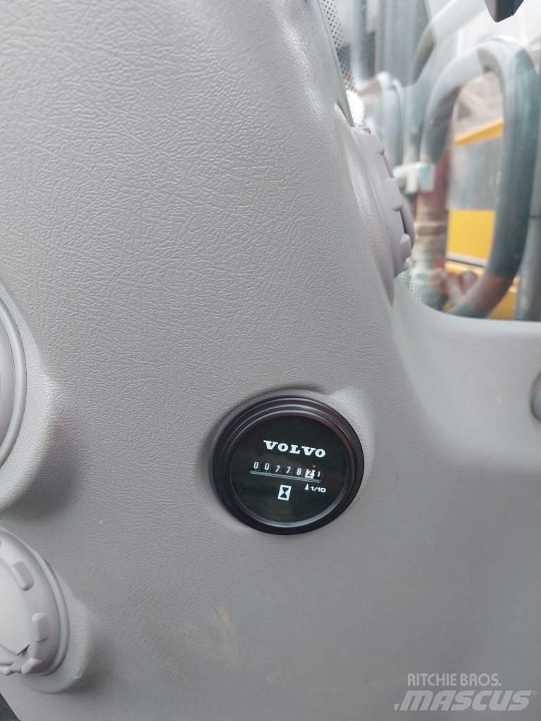 Volvo EC 220 E Kāpurķēžu ekskavatori