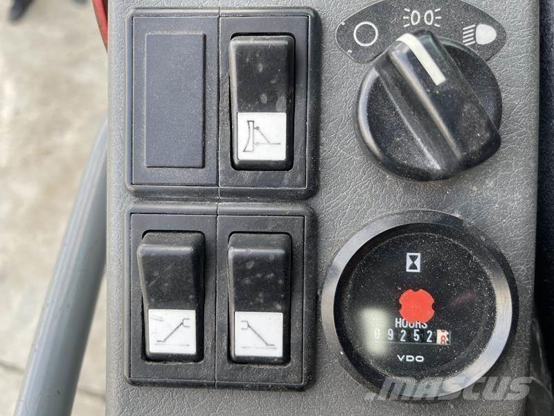 Volvo EW 140 B Ekskavatori uz riteņiem