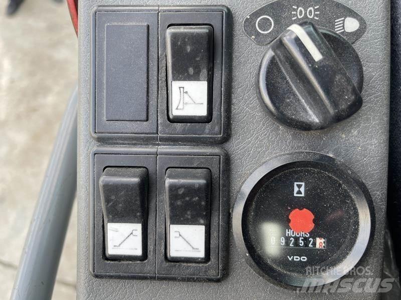 Volvo EW 140 B Ekskavatori uz riteņiem