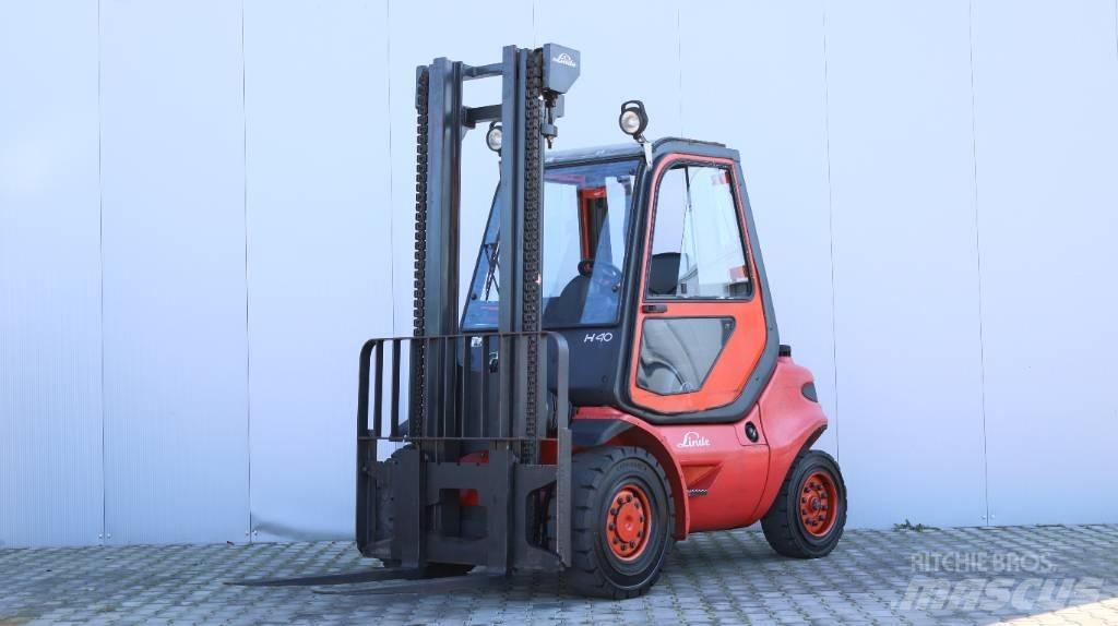 Linde H 40 D Tehnika ar dīzeļa dzinēju