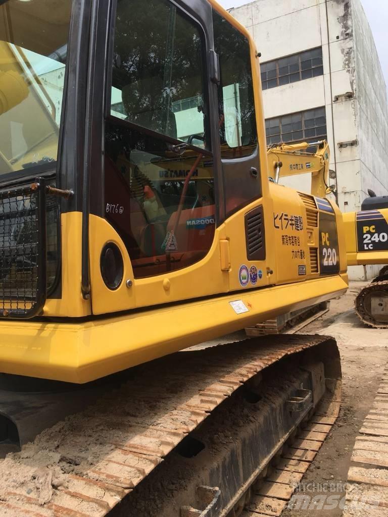 Komatsu pc220-8 Kāpurķēžu ekskavatori