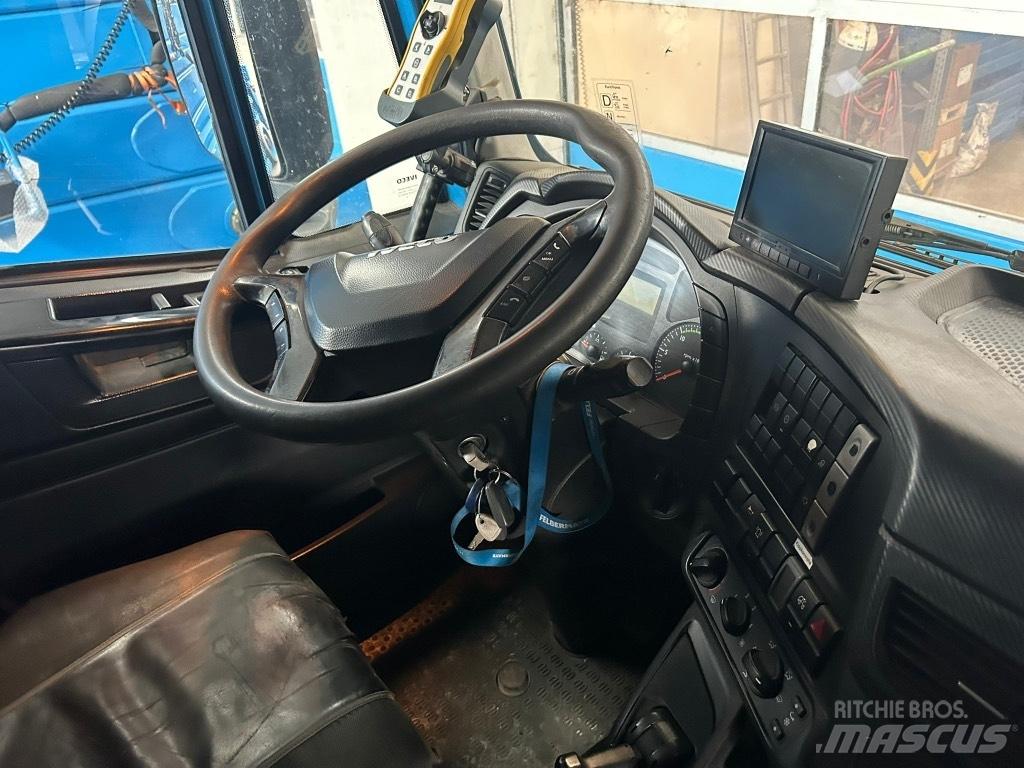 Iveco Trakker 450 Kravas automašinas konteineru vedeji