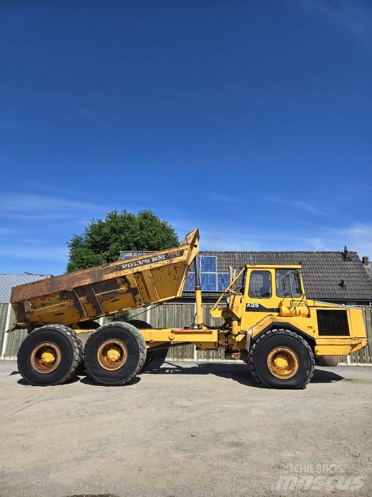 Volvo BM A 25 Artikulētie pašizgāzēji